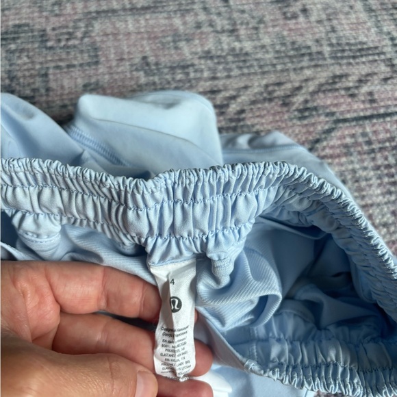 hotty hot 2.5” lined shorts - Picture 3 of 5